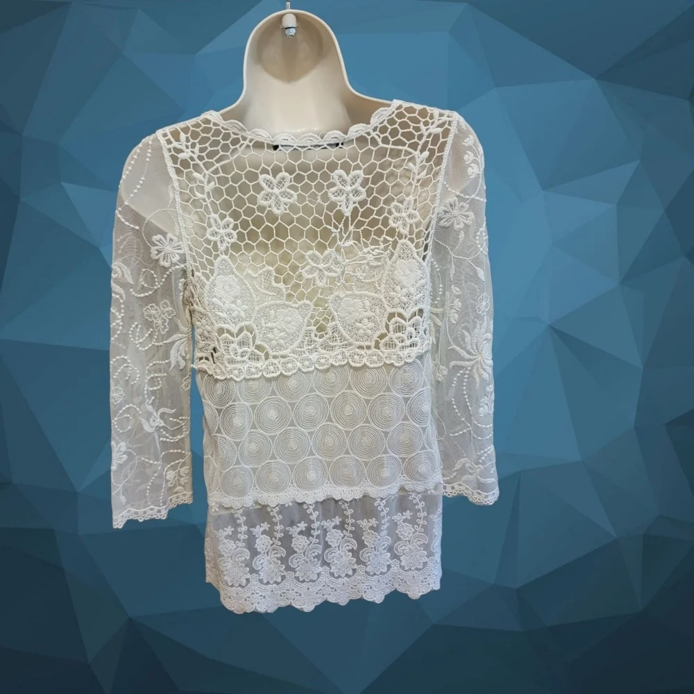 ZARA Cream Sheer Crochet Lace Boho Top Blouse Women’s Size S Floral T04